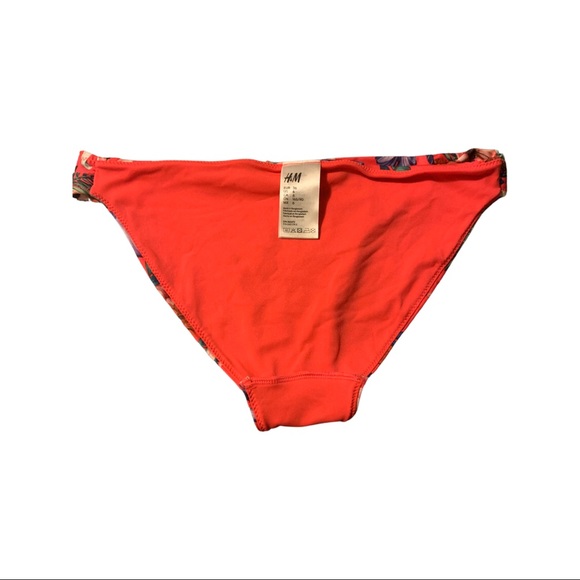 H&M neon pink bikini bottom with tropical floral Size 6 - Picture 3 of 4
